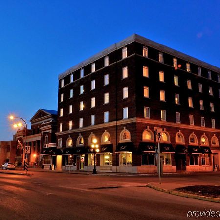 Grant Hall Hotel Moose Jaw Exteriör bild