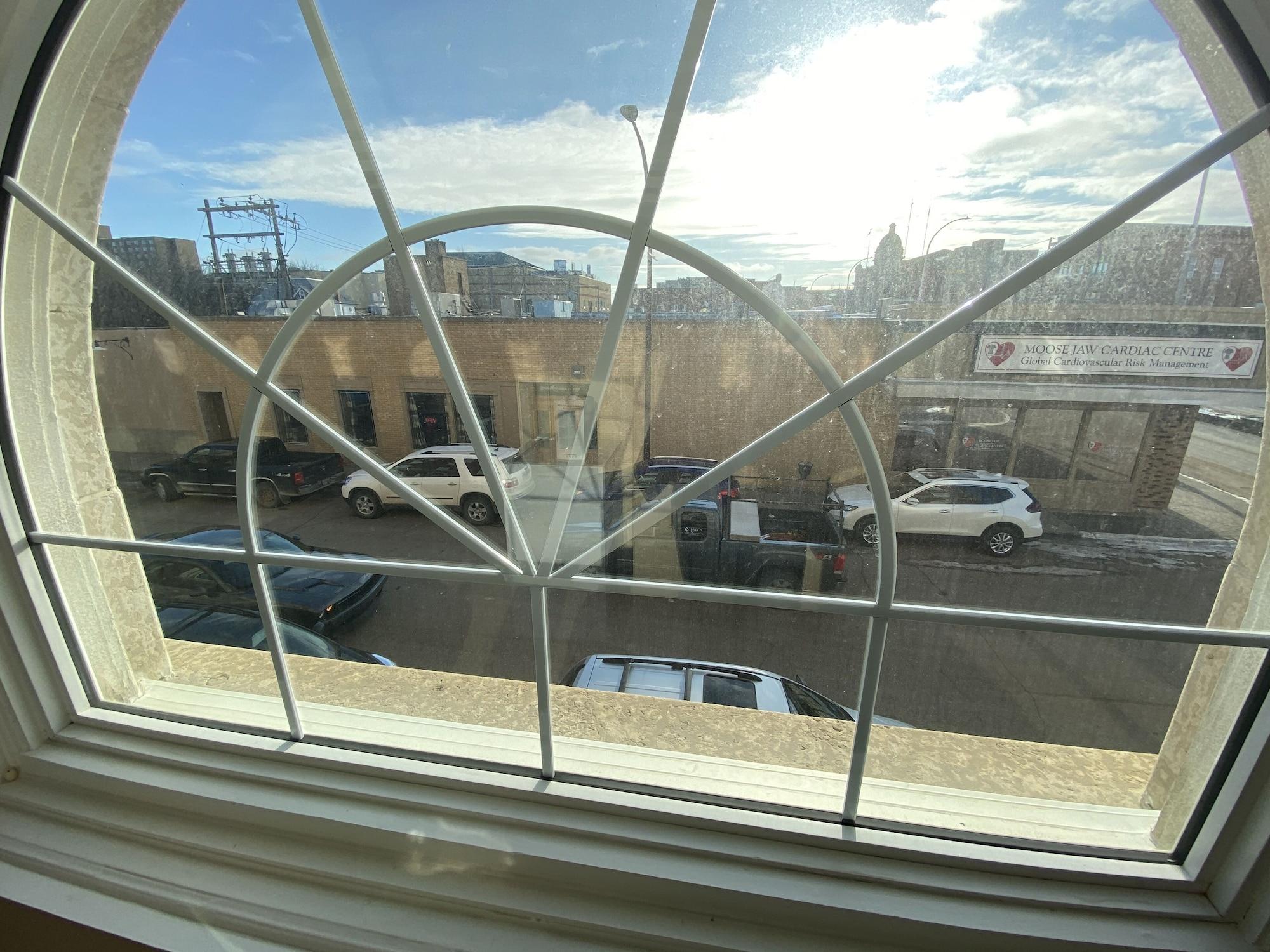 Grant Hall Hotel Moose Jaw Exteriör bild