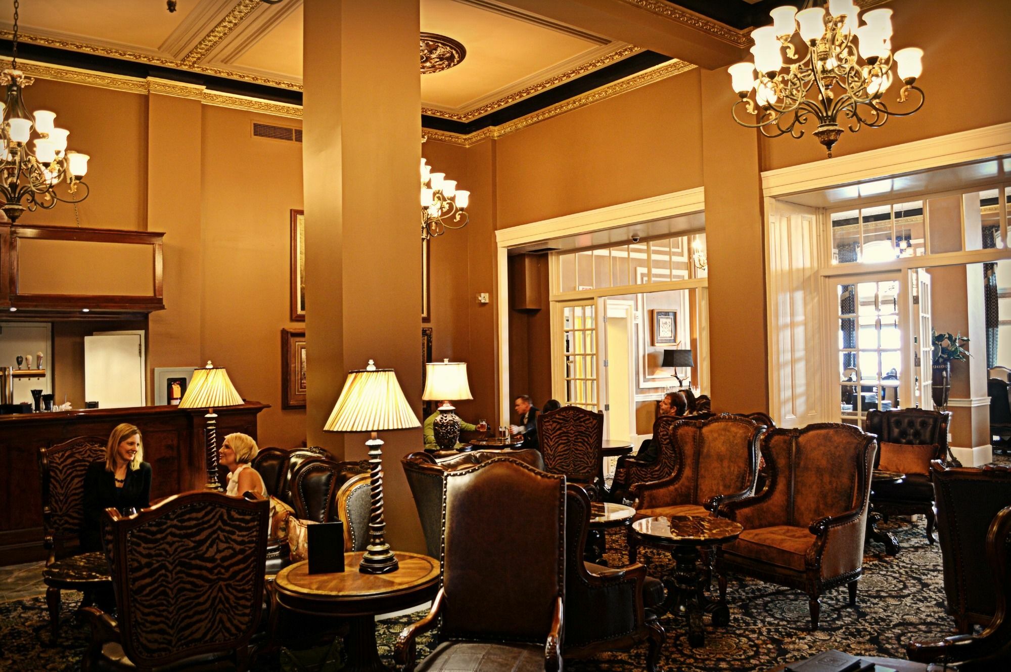 Grant Hall Hotel Moose Jaw Exteriör bild